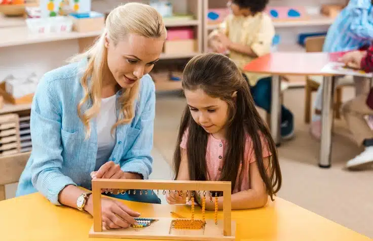 Montessori Eğitmenliği Sertifikası Nasıl Alınır?