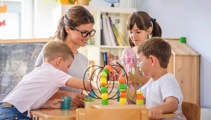 Montessori Öğretmeni Nasıl Olunur?